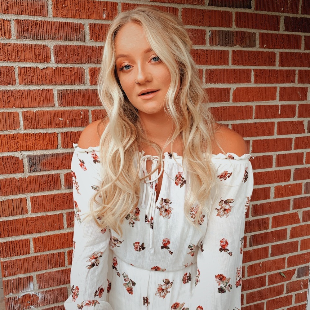 Meet your Posher, Lexi